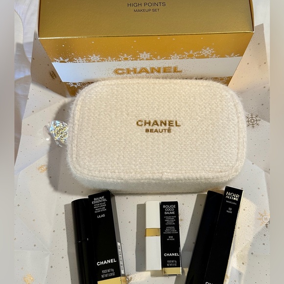❌SOLD ELSEWHERE❌NIB ADVANCED RELEASE Chanel Holiday High Points 2024 Makeup Set - Picture 2 of 11